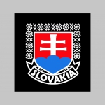 Slovakia polokošela s rôznofarebným lemovaním okolo límčekov a rukávov na výber podľa vášho želania!